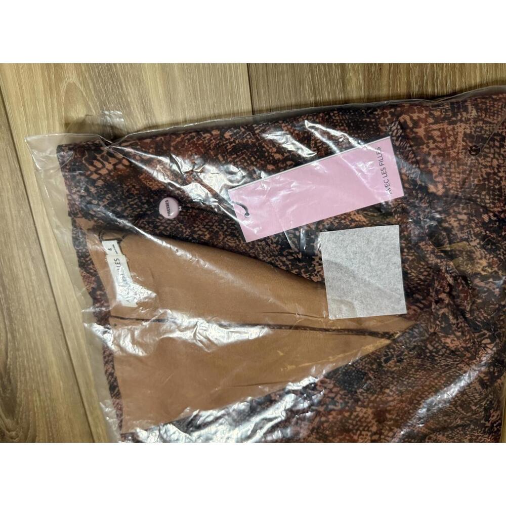 NWT! Avec Les Filles Cinched Long Sleeve Dress in Python Size 4 - Picture 4 of 5